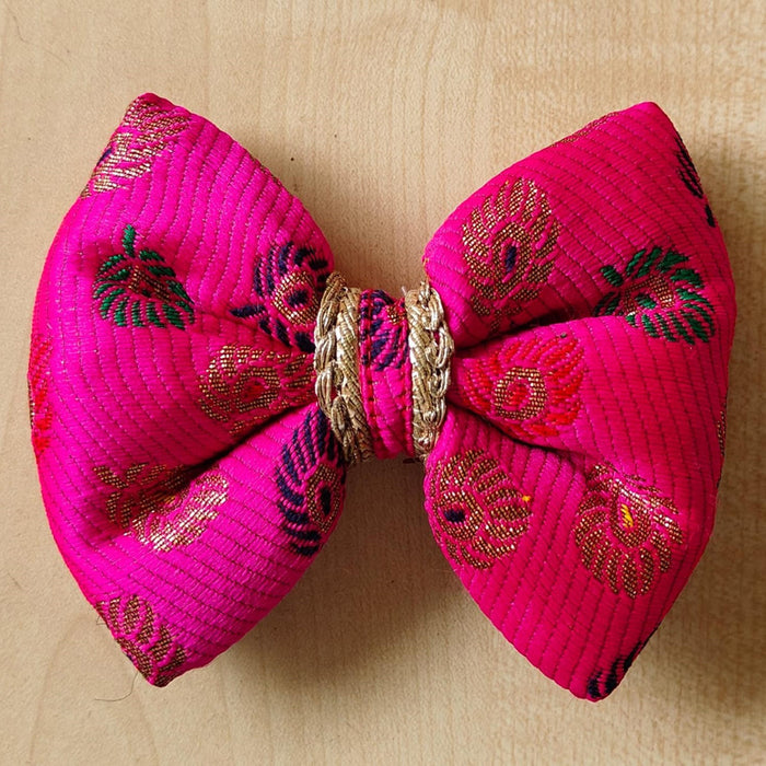 BearHugs Adjustable Festive Pink Bow Tie for Pets